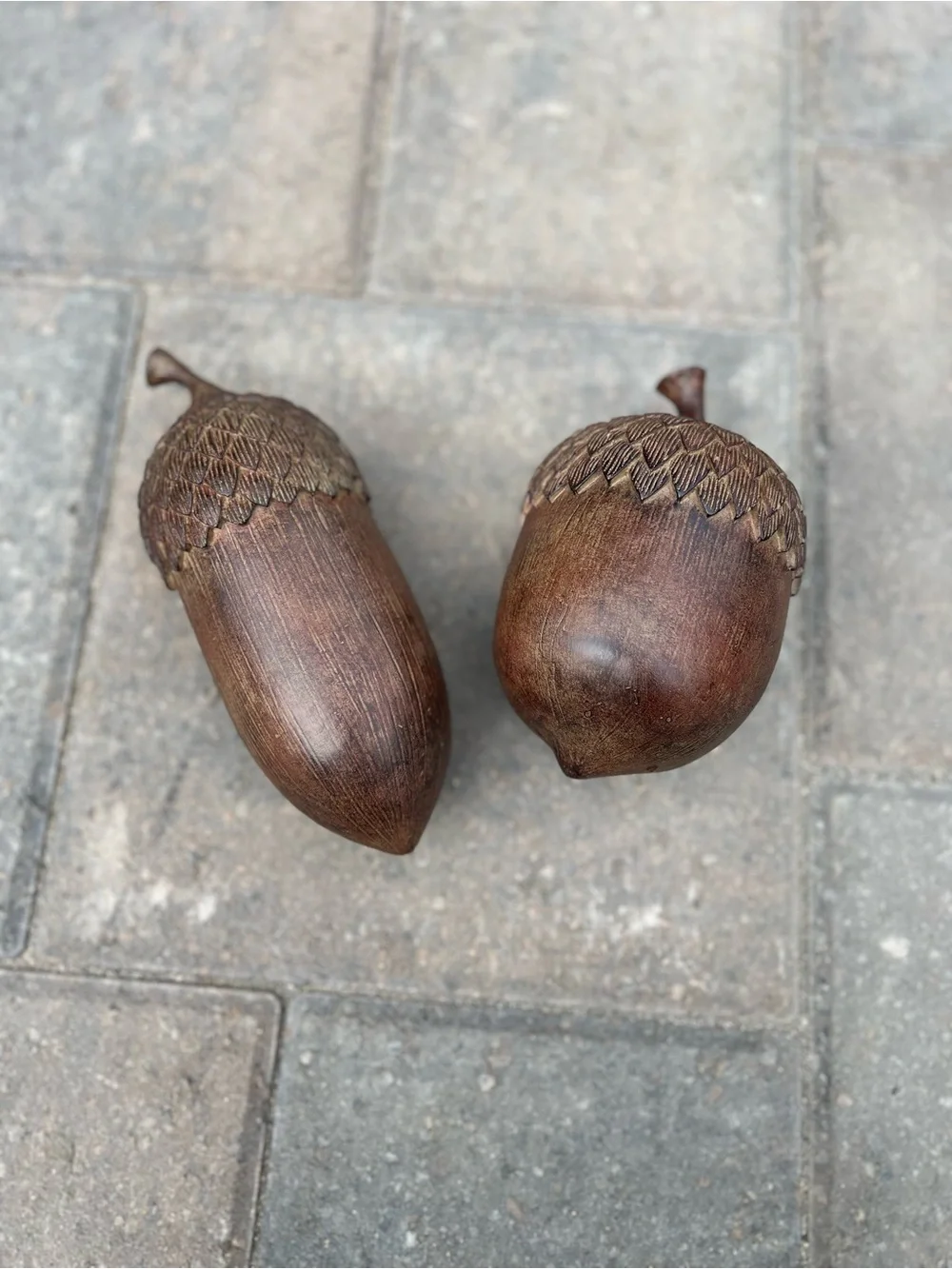 Pair of Large 7-9” Faux Bois Resin Acorn Sculptures – Woodland Decor Figurine